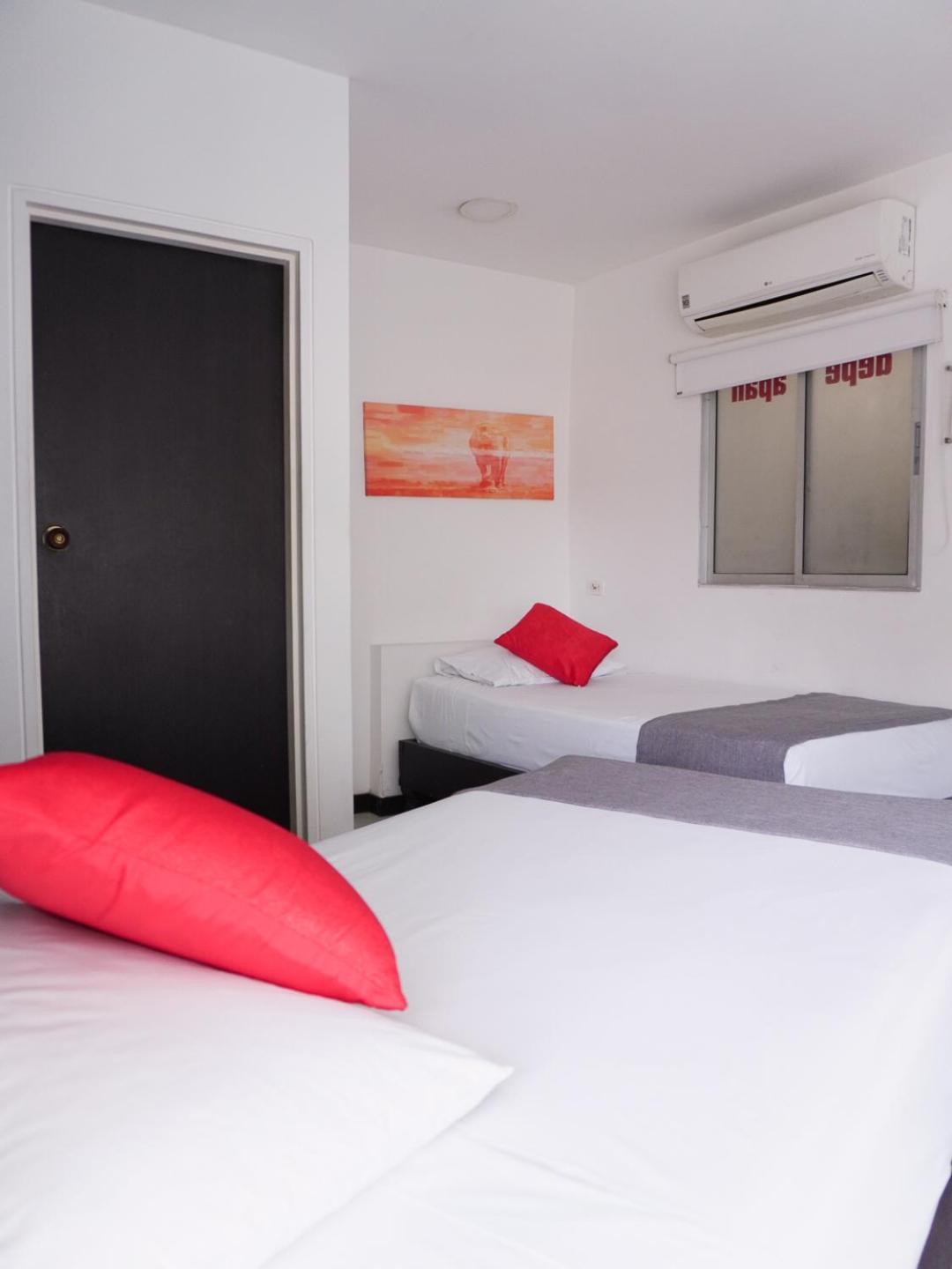 Ayenda 1406 Depeapan Otel Cali Dış mekan fotoğraf
